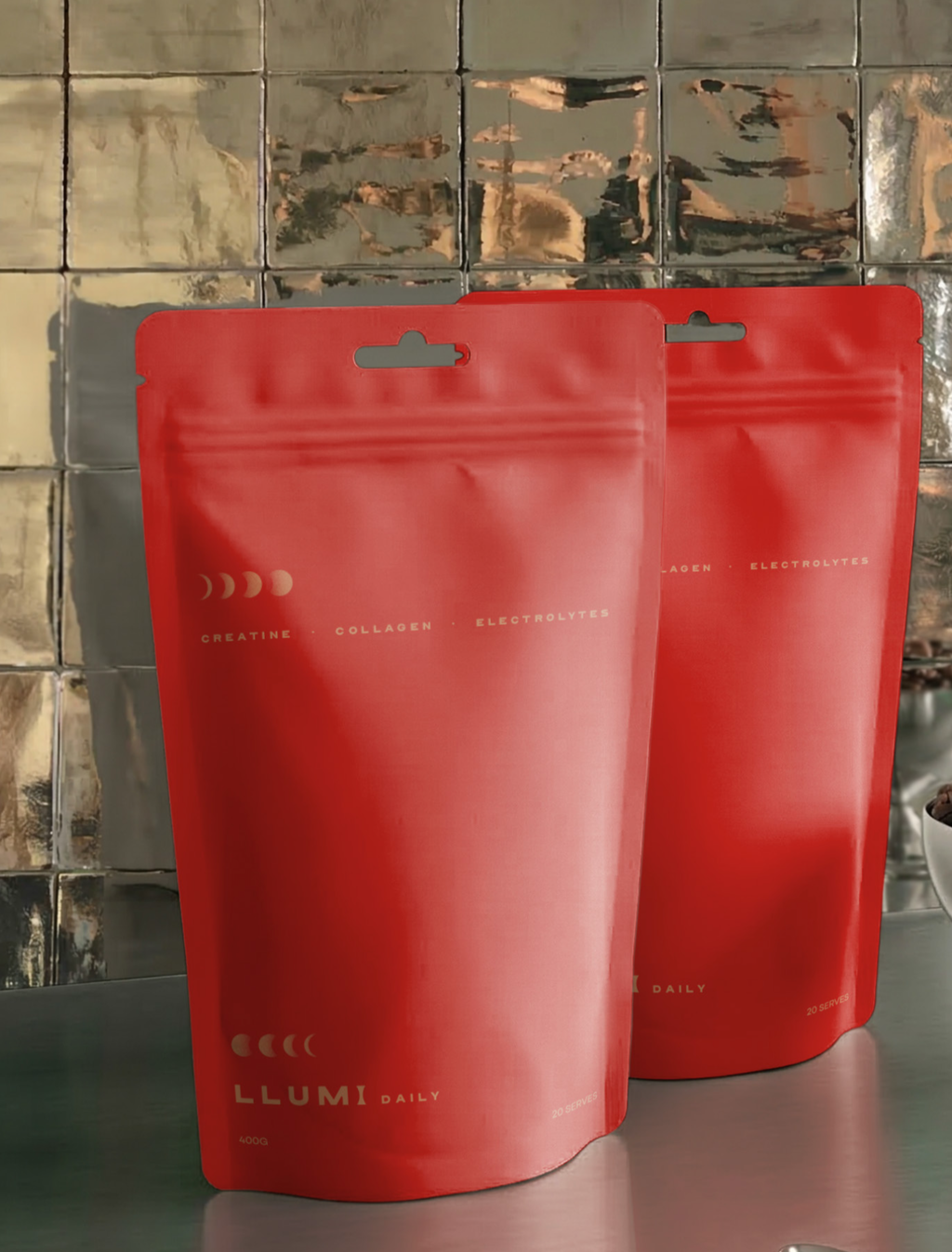 LLUMI daily. — Creatine, Collagen & Electrolytes | White Peach