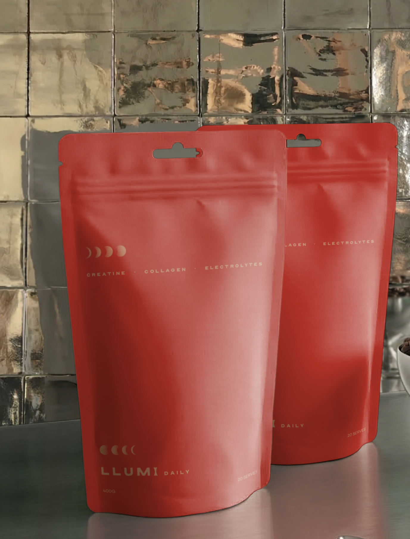 LLUMI daily. — Creatine, Collagen & Electrolytes | White Peach